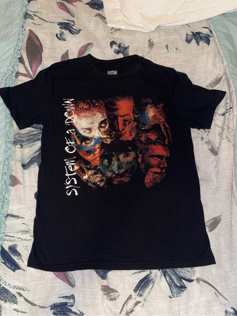 Tee shirt